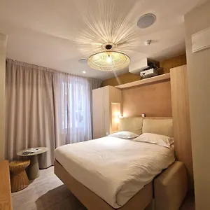 Life Vp - Vieux Port Hotell